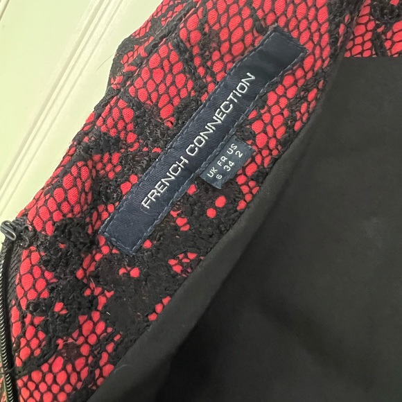 French Connection lace dress - Picture 3 of 3